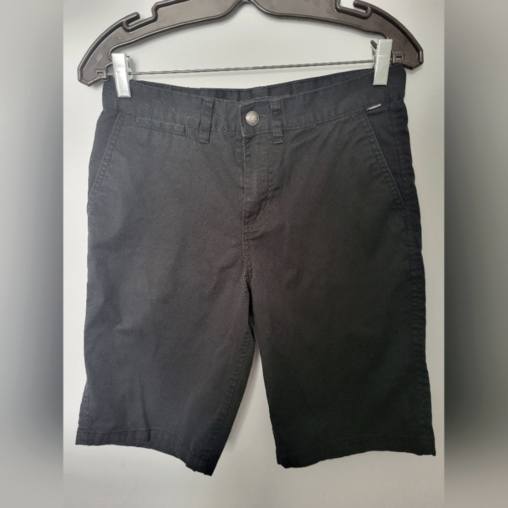 Quicksilver men's dressy shorts size 28